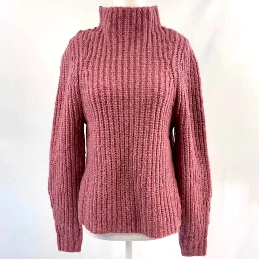 Pink Raspberry Ribbed Knit Mock Neck Chunky Sweater - Picture 2 of 4